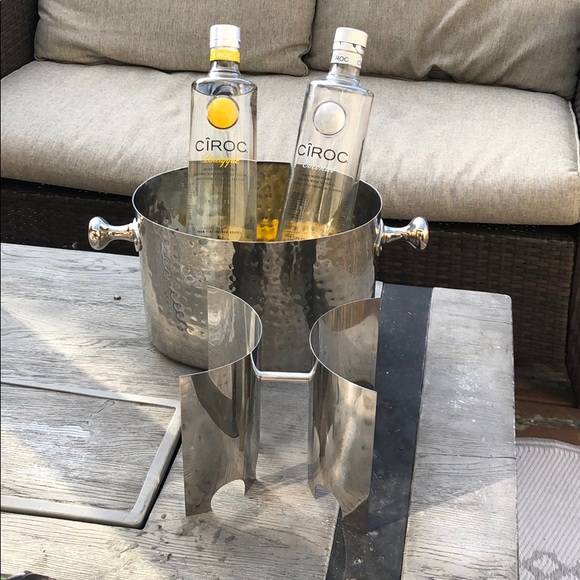 Silver metal ice bucket - Picture 5 of 5